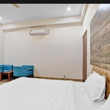 Hotel Amrapali Inn Jaipur Bagian luar foto